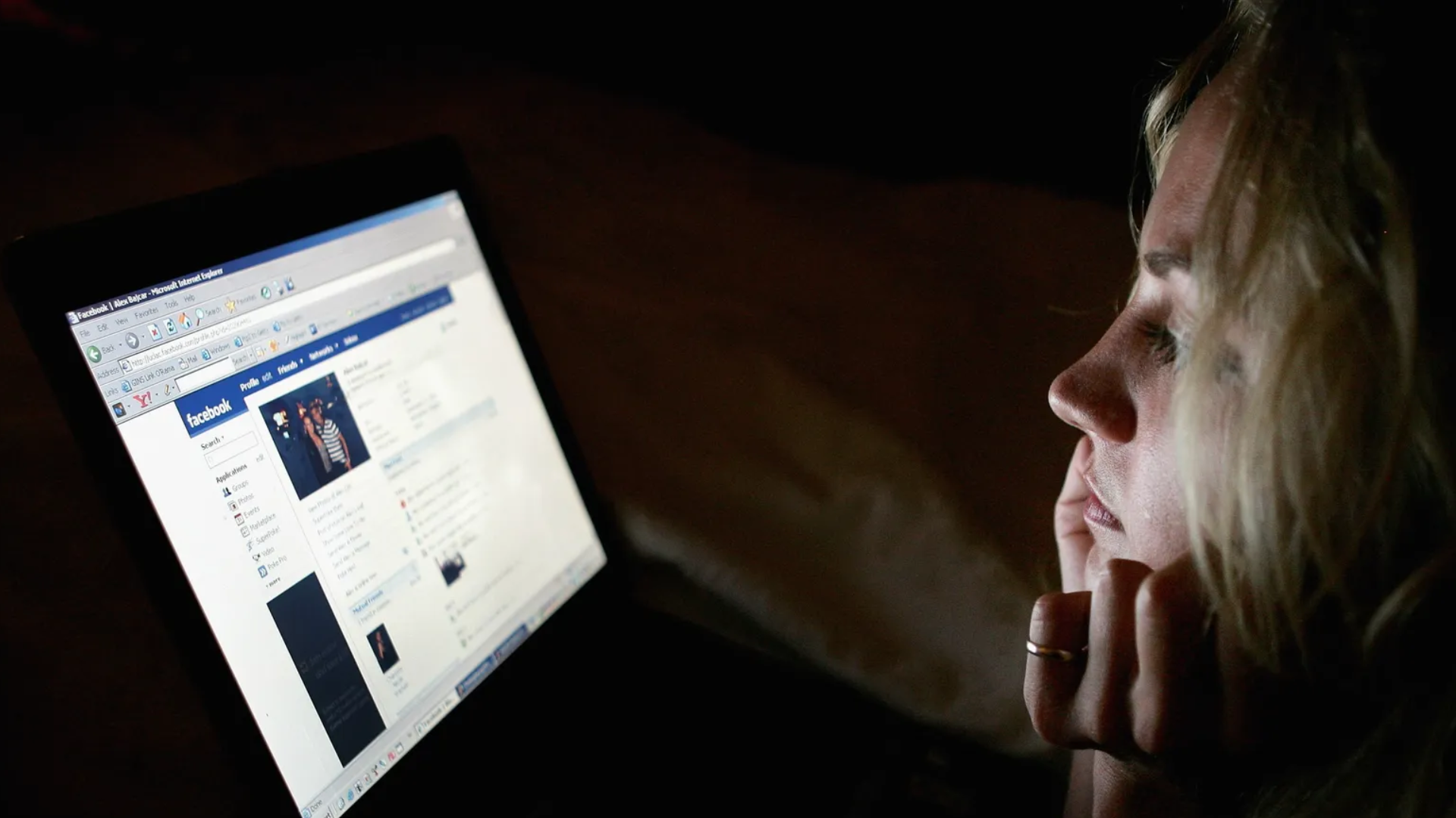 Facebook quiere volver a ser una red social para jóvenes