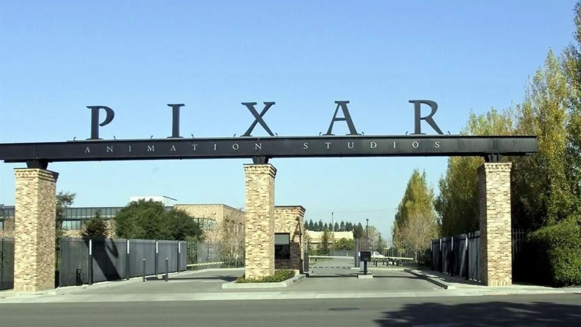 Despedirá Pixar, filial de Disney, al 14% de su personal