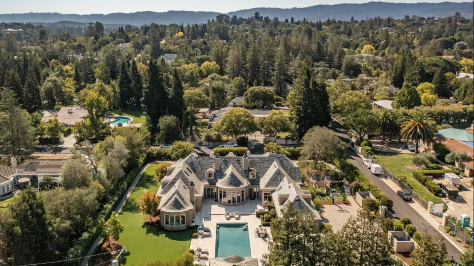 Silicon Valley luxury home market heats up amid AI boom