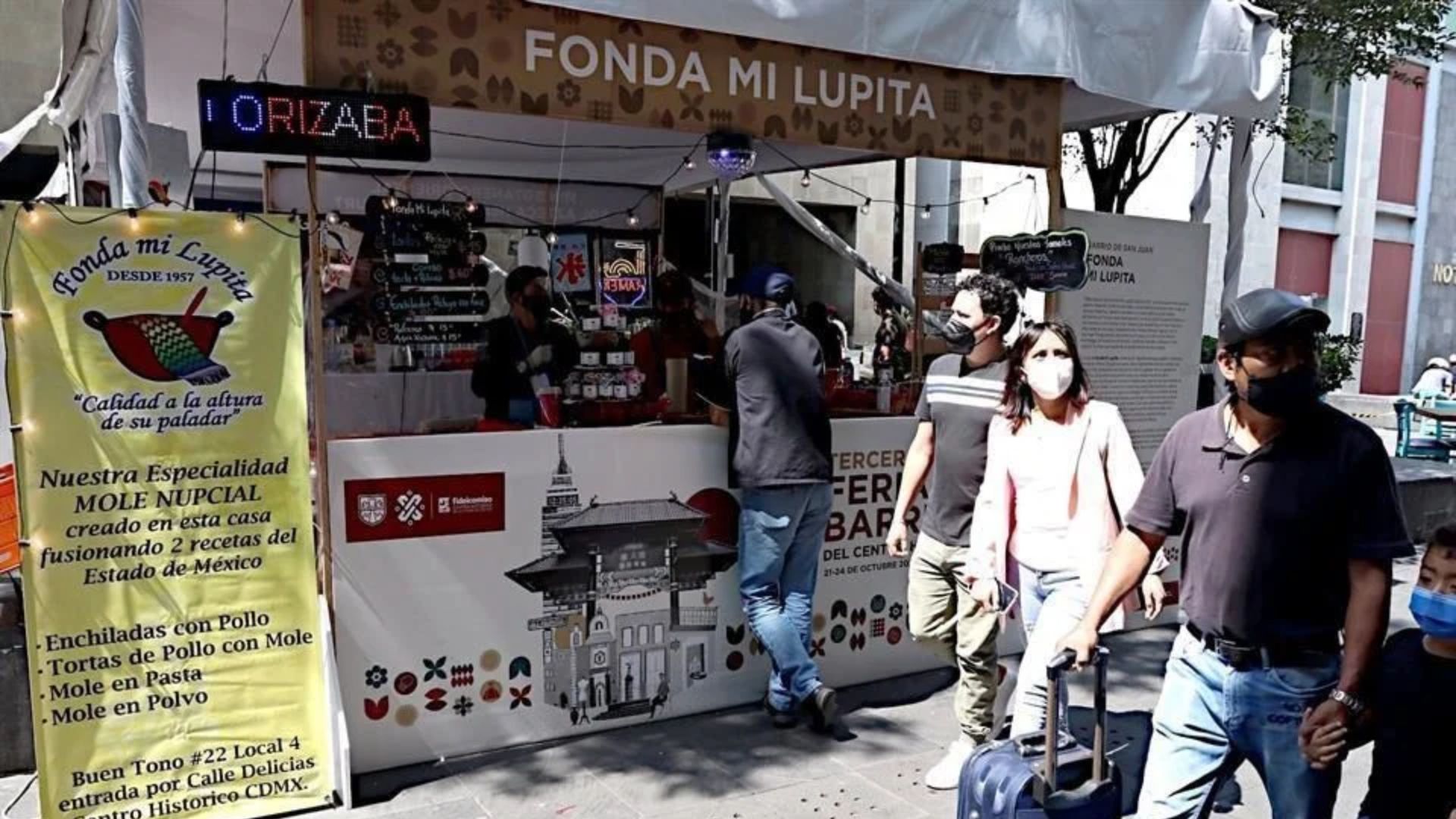'Lupita y María'... reinan en negocios de México