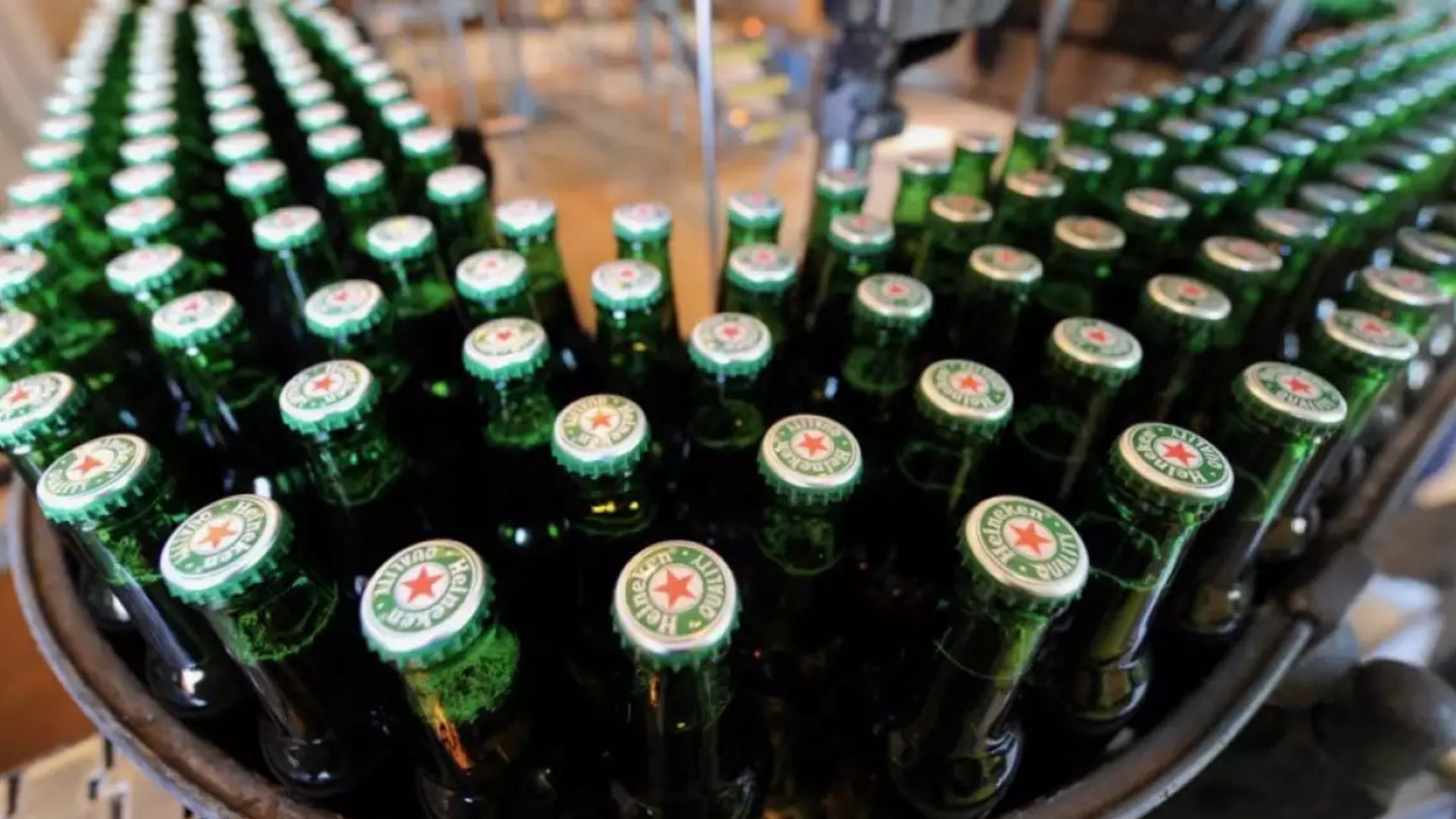 Heineken vende más cerveza y mantiene sus perspectivas