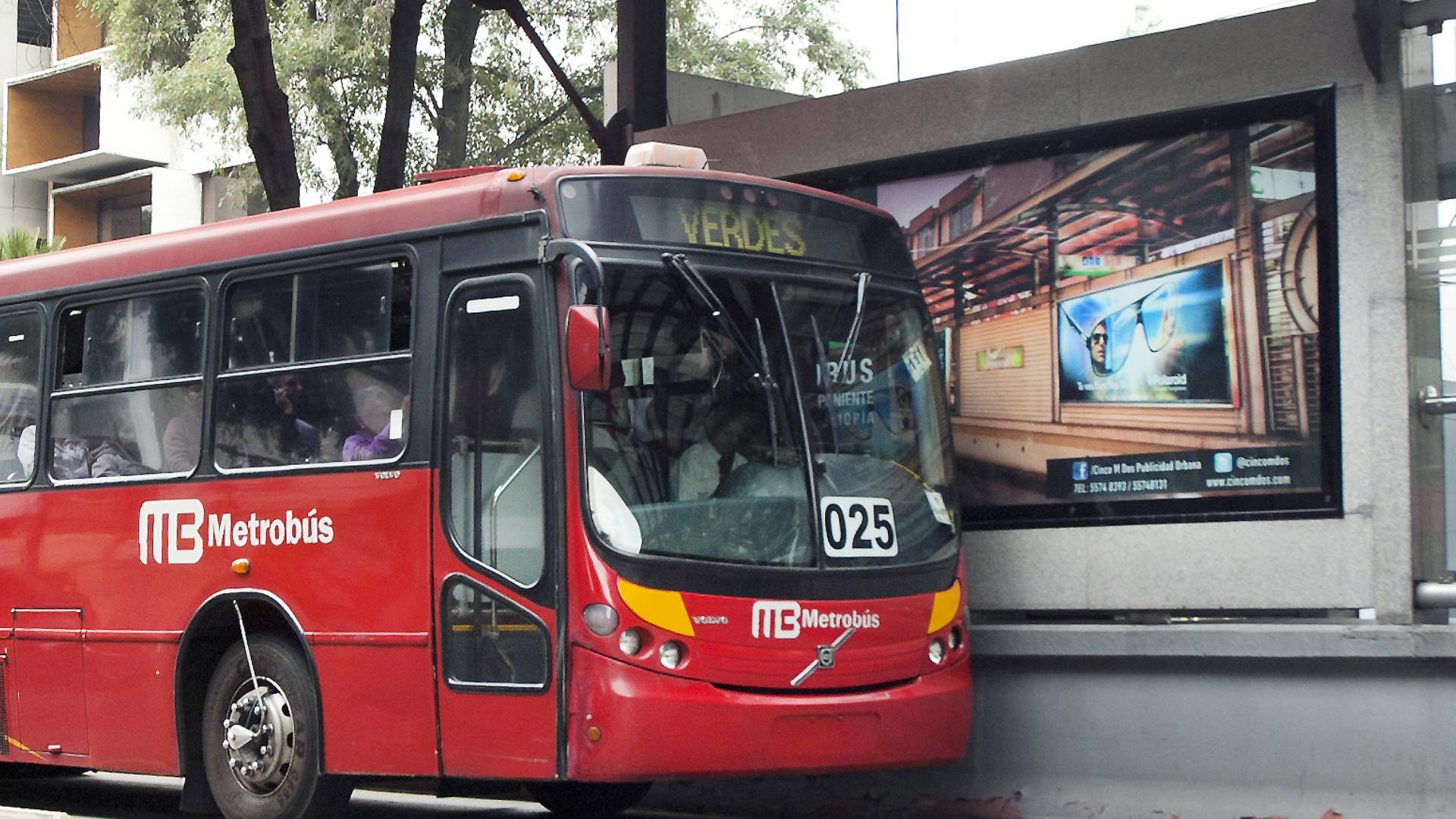 Cuanto cuesta una anuncio publicitario en el metro bus de cdmx