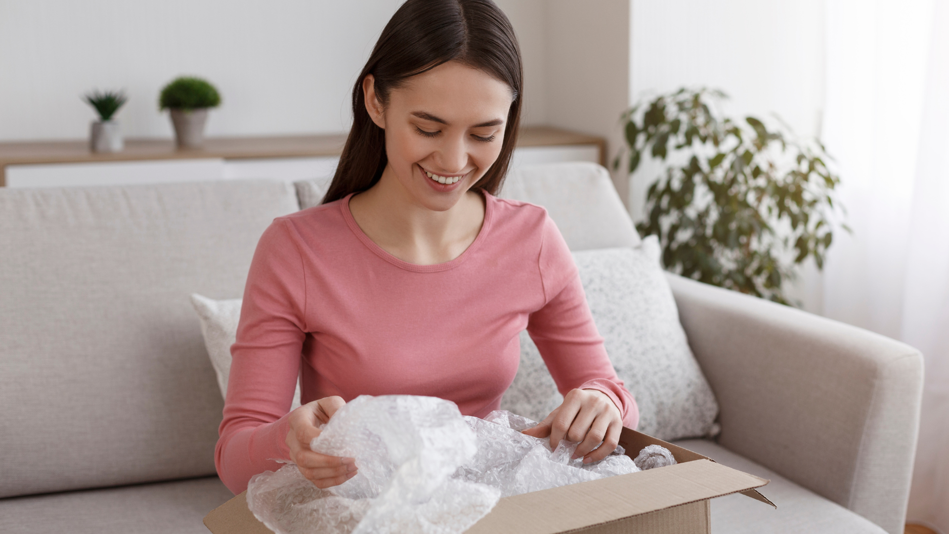 ¿Cómo mejorar la experiencia de unboxing con empaque personalizado?