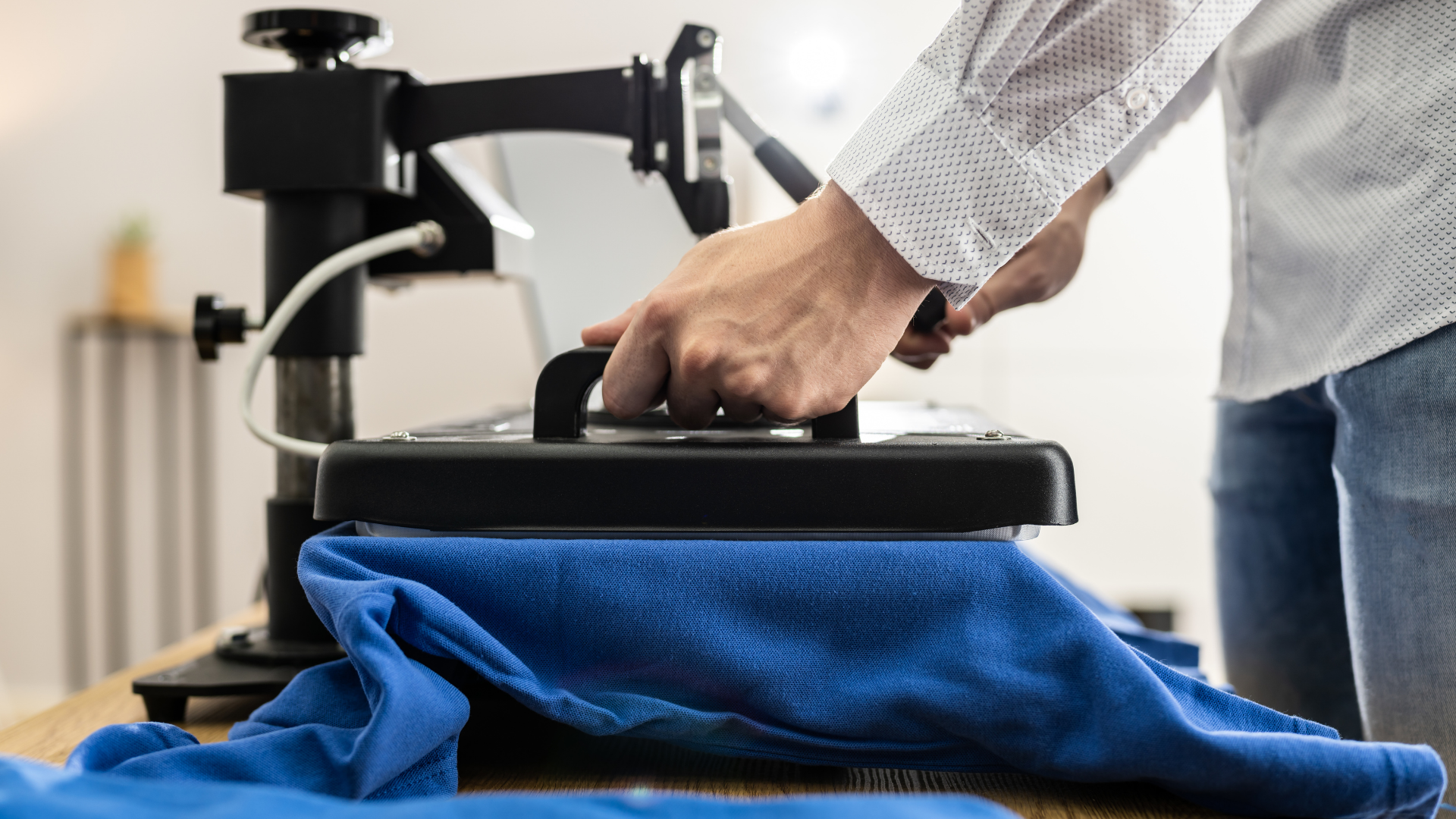 Las 5 mejores planchas con accesorios para sublimar en México